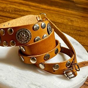 Accessories by Pearl ~ 2X-Large ~ Brown Leather W/ Silver Studded & Conchos Belt